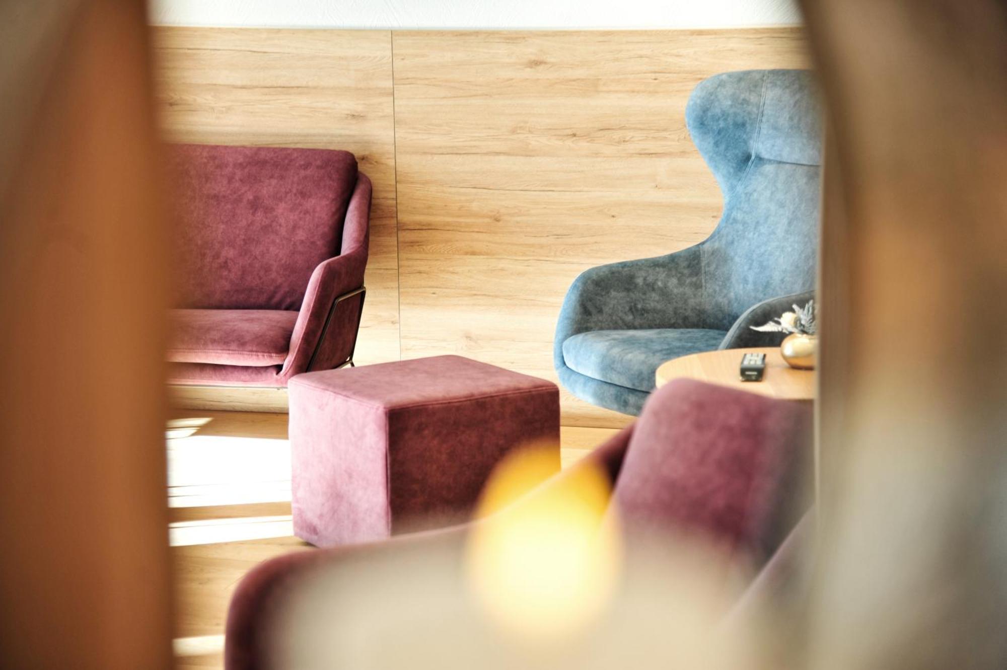 Hotel Röck Garni Fiss Exteriör bild
